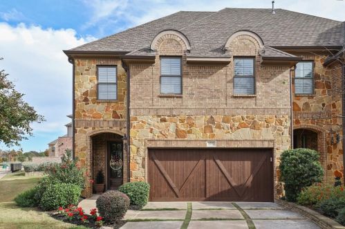 4292 Haskell Dr, Carrollton TX  75010-4280 exterior