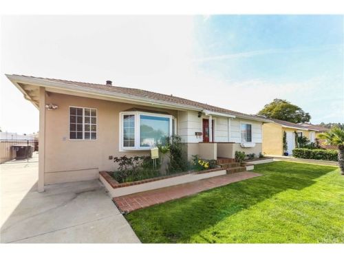 1710 236th St, Torrance, CA 90501-5613