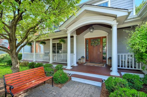 156 Carleton Ave, Glendale Heights, IL 60137-5540