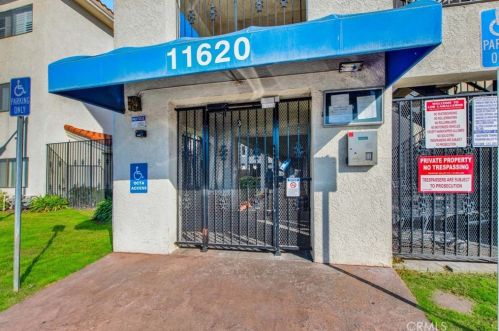 11630 Warner Ave, Santa Ana CA  92708-2549 exterior