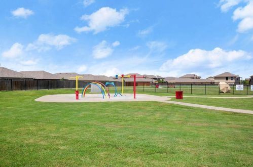 12402 Walter Vaughn Dr, Webberville TX 78653-4687 exterior