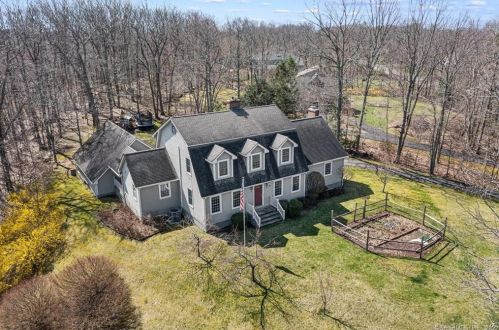 32 Lewis Rd, East Hampton, CT 06447-1549
