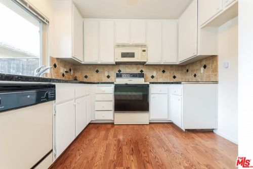 3867 Todd Pl, La Verne, CA 91750-2646