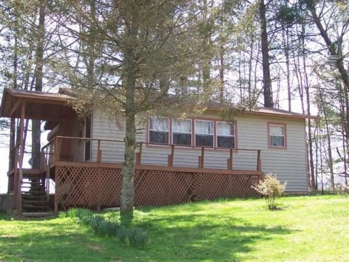 137 Rynes Rd, Otto, NC 28763-9382