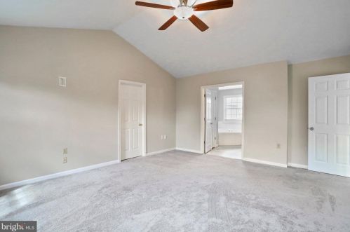 510 Crosswinds Dr, Charles Town WV  25414-3942 exterior