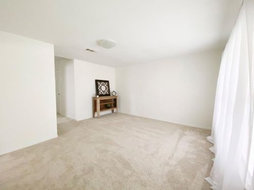 5517 Diaz Ave, Fort Worth TX  76107-5907 exterior