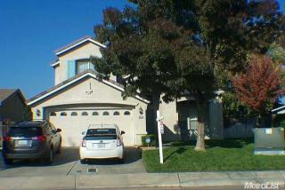 2515 Creekside Dr, Lodi, CA 95242-8340