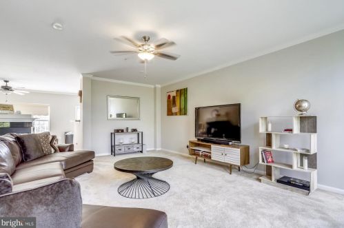 5041 Anchorstone Dr, Woodbridge, VA 22192-8320