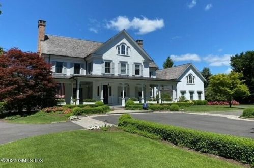 76 Doubling Rd, Greenwich CT  06830-4047 exterior
