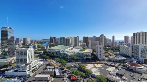 1655 Makaloa St, Honolulu HI  96814-3946 exterior
