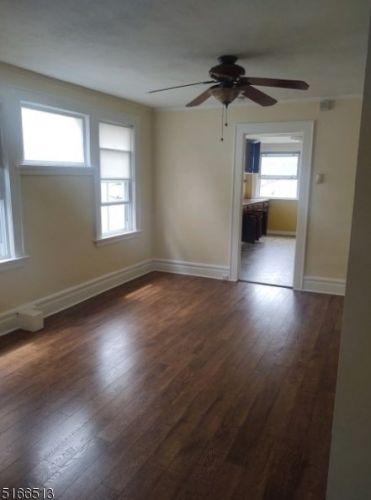 23 Brown St, Maplewood NJ  07040-3012 exterior