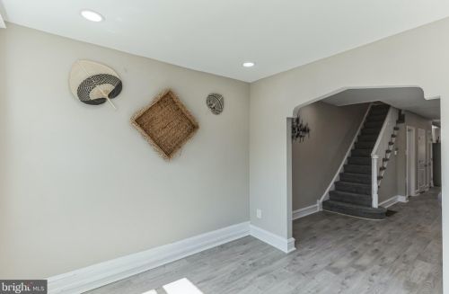 6020 16th St, Philadelphia, PA 19141-1908