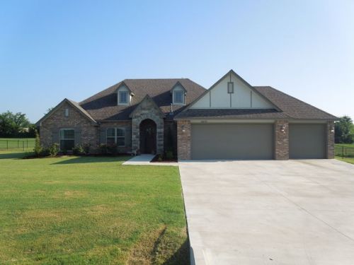 14673 Eagle Dr, Claremore, OK 74017-0819