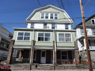 128 Church St, West Nanticoke, PA 18634-2407