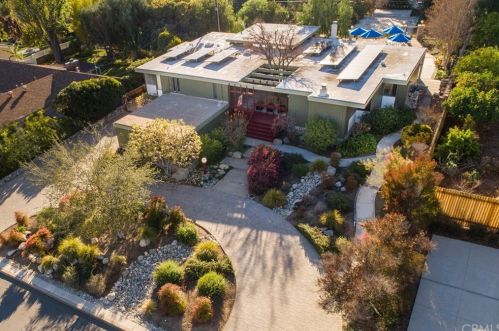 2495 Mesa Ter, Upland, CA 91784-1078