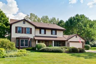 1549 Saratoga Ct, Green Oaks, IL 60048-1560