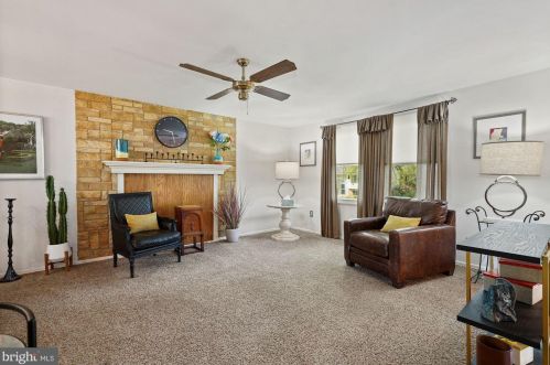 15405 Valencia St, Silver Spring MD exterior