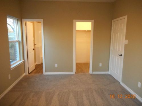 134 Kingsley Rd, Garland TX 75041-2502 exterior