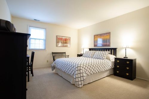 19 Creekwood Sq, Cincinnati OH 45246-3838 exterior