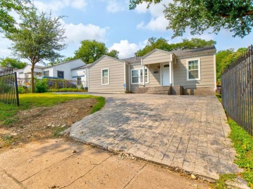 2715 35th St, Fort Worth TX  76106-5314 exterior