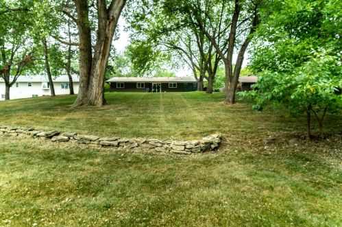 14392 Genesee Ave, Saint Paul MN  55124-8456 exterior