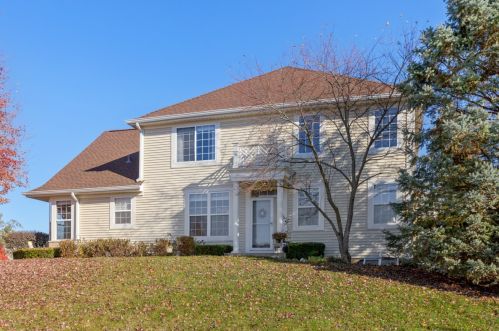 1287 Timberline Dr, Hanover Park, IL 60103-1502