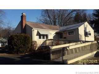 106 Fisk Dr, Hartford, CT 06111-2306