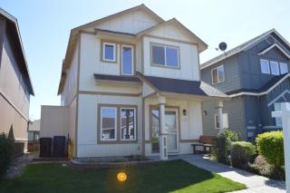 2370 Dogwood Ave, Eagle Crest OR  97756-7085 exterior