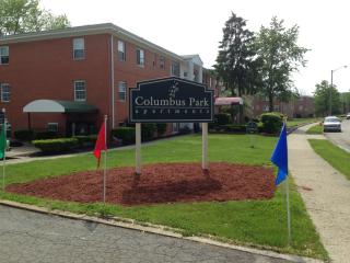 2143 Winslow Dr, Columbus OH  43207-2202 exterior