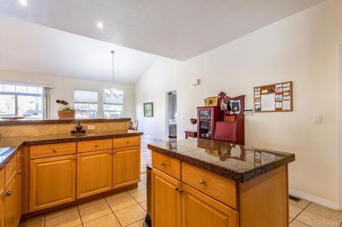 6654 Rome St, Aurora CO 80016-6023 exterior