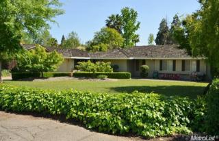 6004 Helva Ln, Carmichael, CA 95608-0804