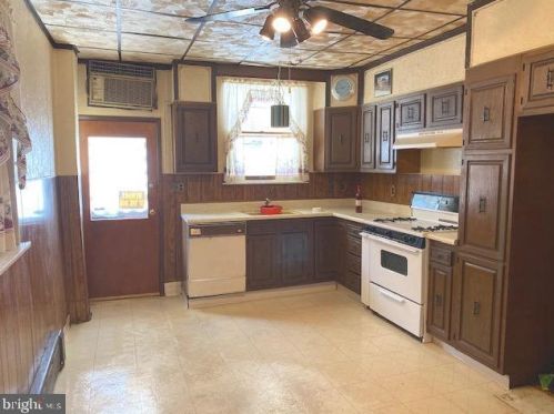 2534 11 St, Philadelphia PA  19123-3322 exterior