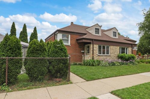 3419 Greenleaf St, Skokie, IL 60076-2459