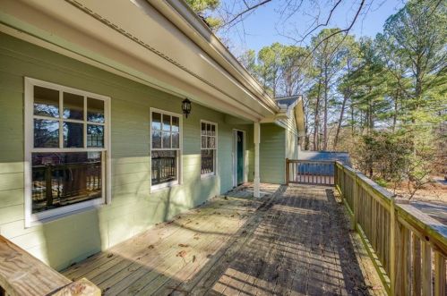 3097 Meadow Lark Dr, Duluth, GA 30096-3947