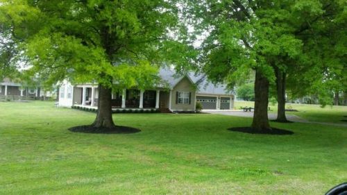70 Oakwood Cir, Horseshoe Lake, AR 72348-9069