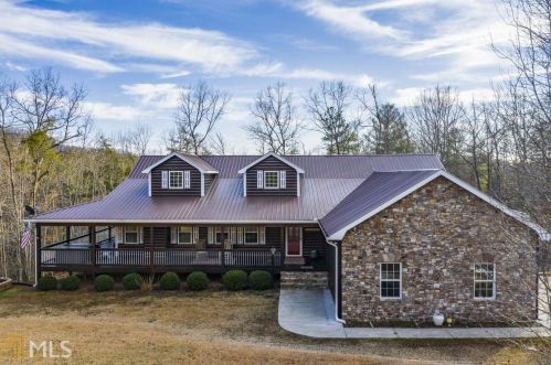 608 Pine Pass Cir, Mineral Bluff, GA 30559