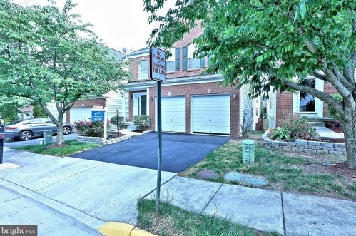 8515 Barrow Furnace Ln, Lorton, VA 22079-5004