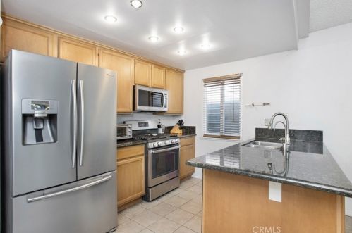 6041 Avenida Arbol, Anaheim CA  92807-3247 exterior