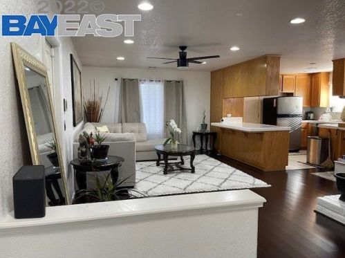 2901 Keller St, Modesto, CA 95355-1909