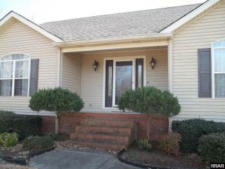 121 Boyte Dr, Martin, TN 38237-3824