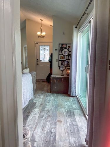 11568 Freedom Trl, Riverside CA  92503-5066 exterior