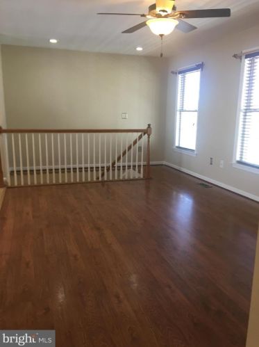 6001 Nancy Ct, Fredericksburg, VA 22407-4306