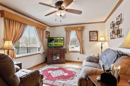 1431 10th Ave, Newport, MN 55055-1707