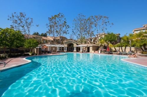 7895 Menton Ave, Anaheim CA  92808-1556 exterior