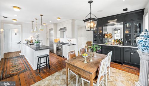 718 22nd St, Philadelphia PA 19130-0027 exterior