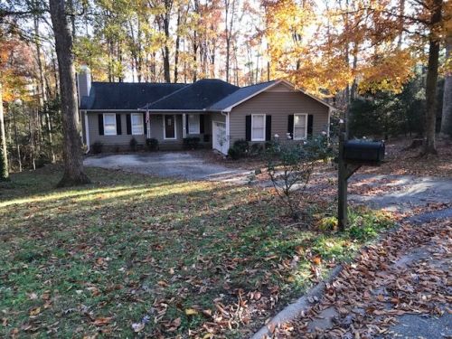 777 Gatewood Dr, Roebuck, SC 29376-3301