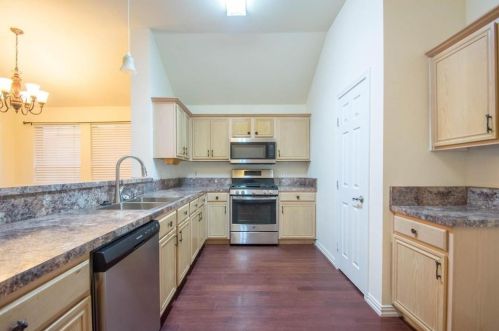 736 Silverbrook Dr, Fort Worth TX  76179-0934 exterior