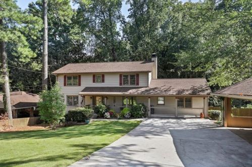 3841 Chamblee Dunwoody Rd, Atlanta, GA 30341-1701