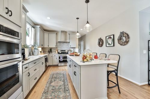 8905 Appleseed Dr, Cincinnati OH  45249-1781 exterior