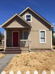 1721 9th St, Tacoma WA  98405-3329 exterior
